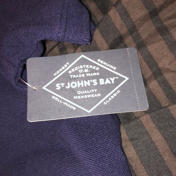 Collared shirt - Picture 2 of 2